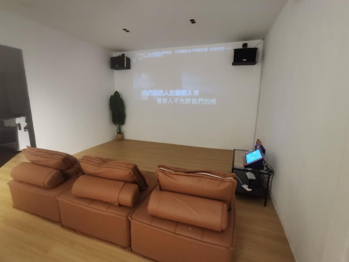 Cozy Homestay With Karaoke System & Pool Table Куала-Лумпур Екстер'єр фото