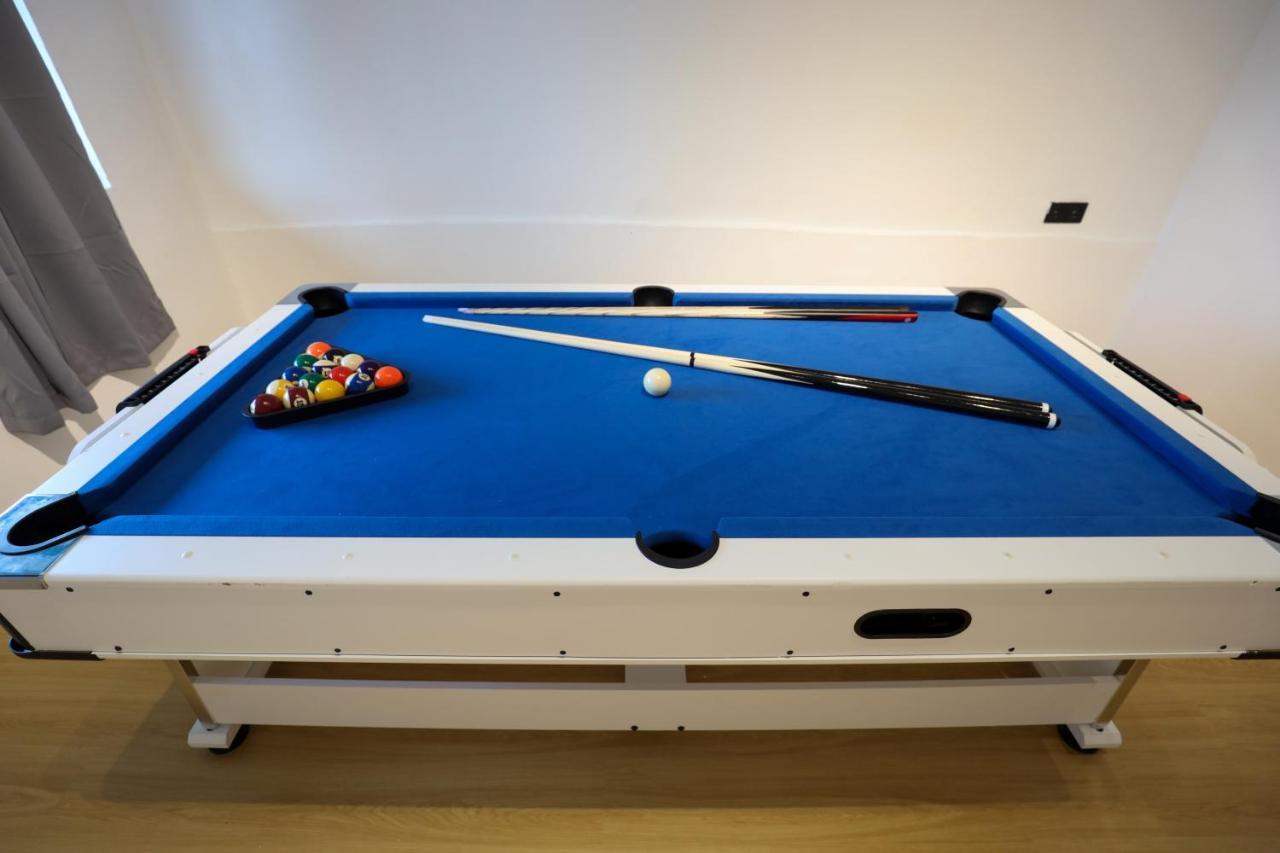 Cozy Homestay With Karaoke System & Pool Table Куала-Лумпур Екстер'єр фото